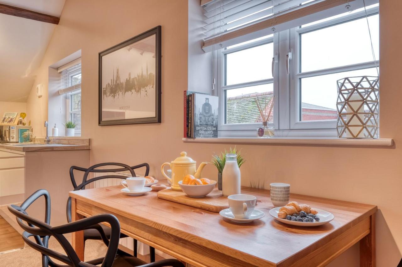 The Station Loft City Centre 1-Bed Apartment Вустер Екстер'єр фото